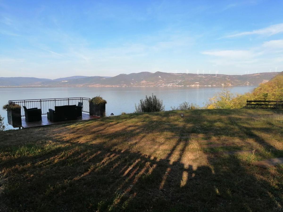Carobni Breg Villa Golubac Luaran gambar